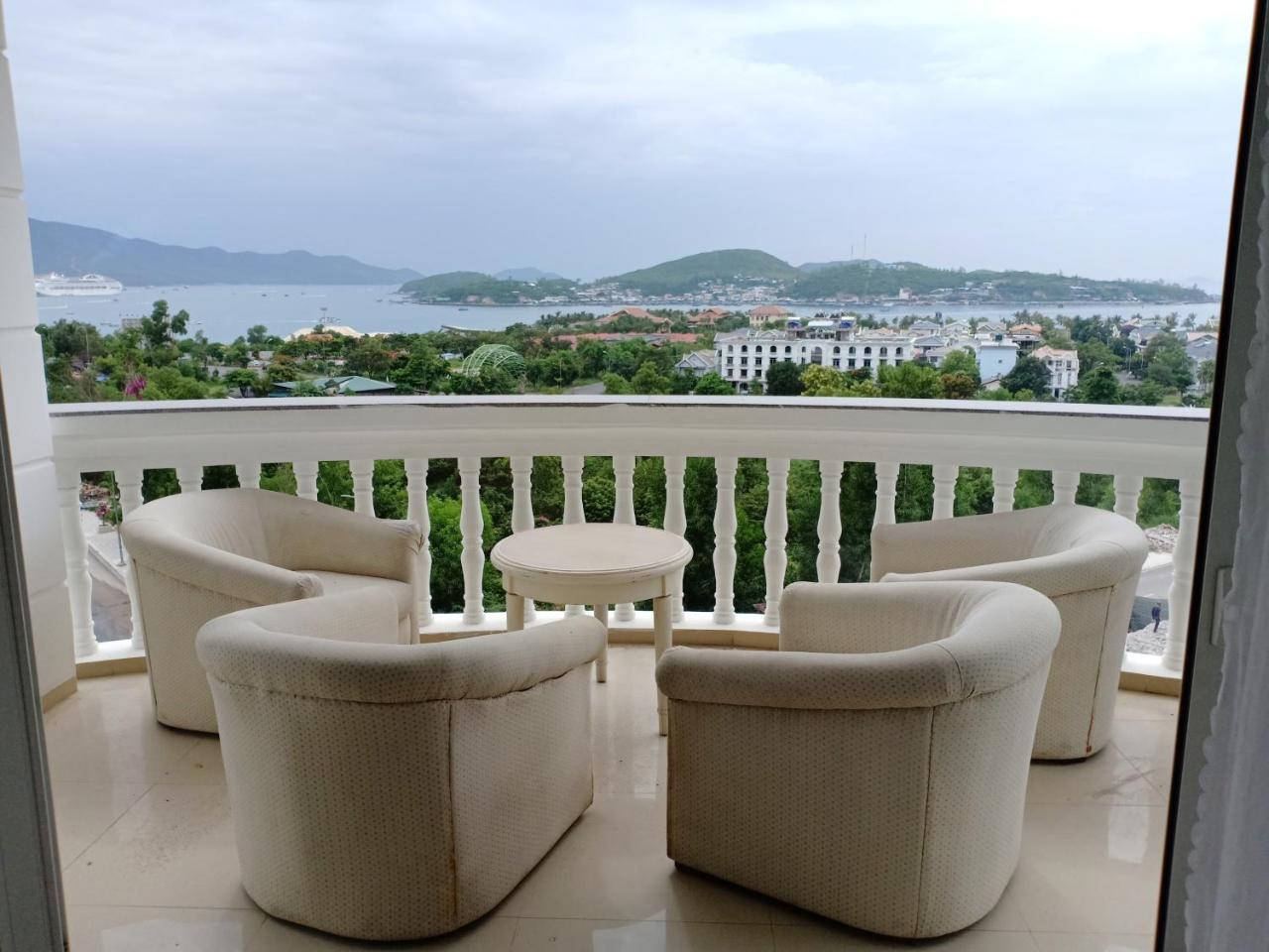 Nha Trang Star Villa Hotel Exterior photo