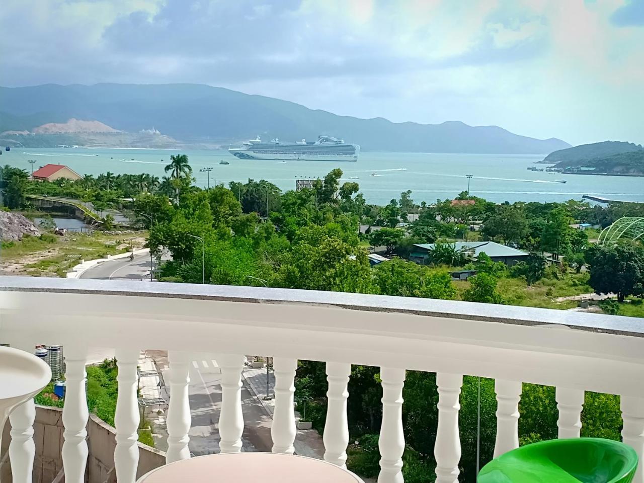 Nha Trang Star Villa Hotel Room photo